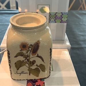 Scentsy Rustic Sunflower Wax Warmer